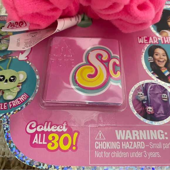 ScrunchMiez Series 1 Girl’s Collectible Scrunchies Moose Toys CLASSIC #1 PRIM - Picture 3 of 6